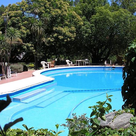 Hôtel Mon Petit à Villa Carlos Paz Extérieur photo