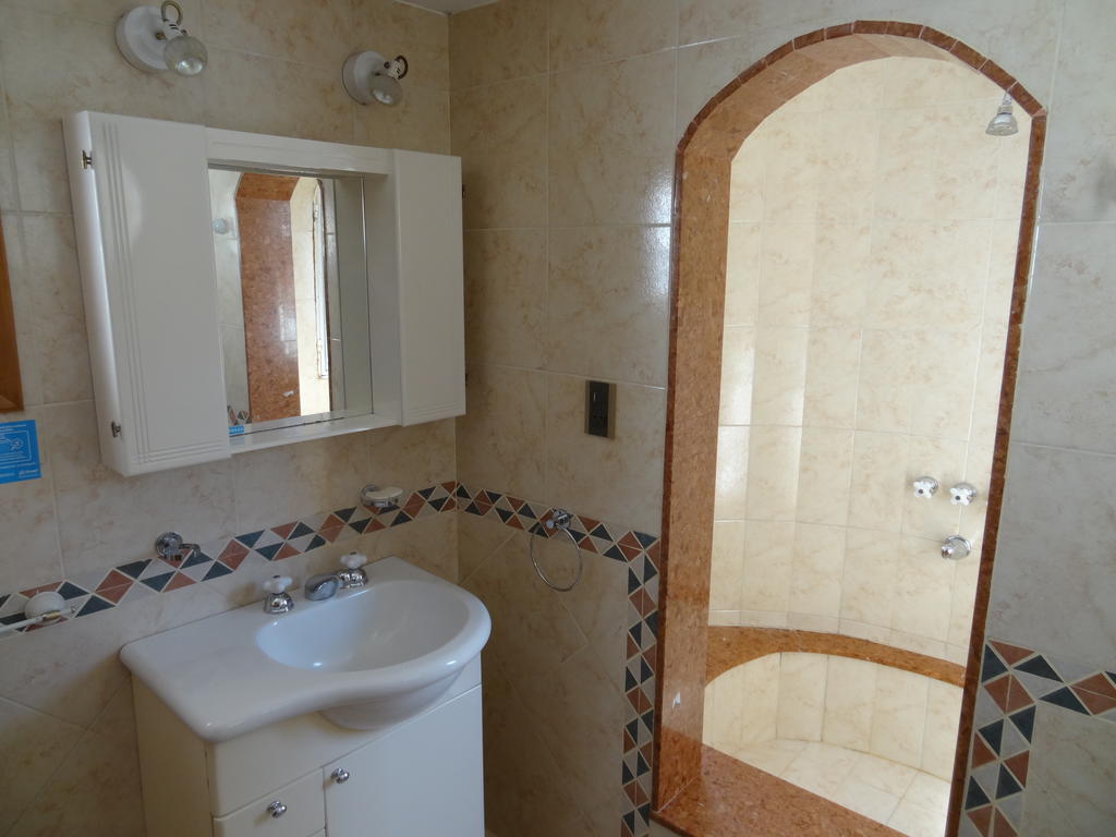 Hôtel Mon Petit à Villa Carlos Paz Chambre photo